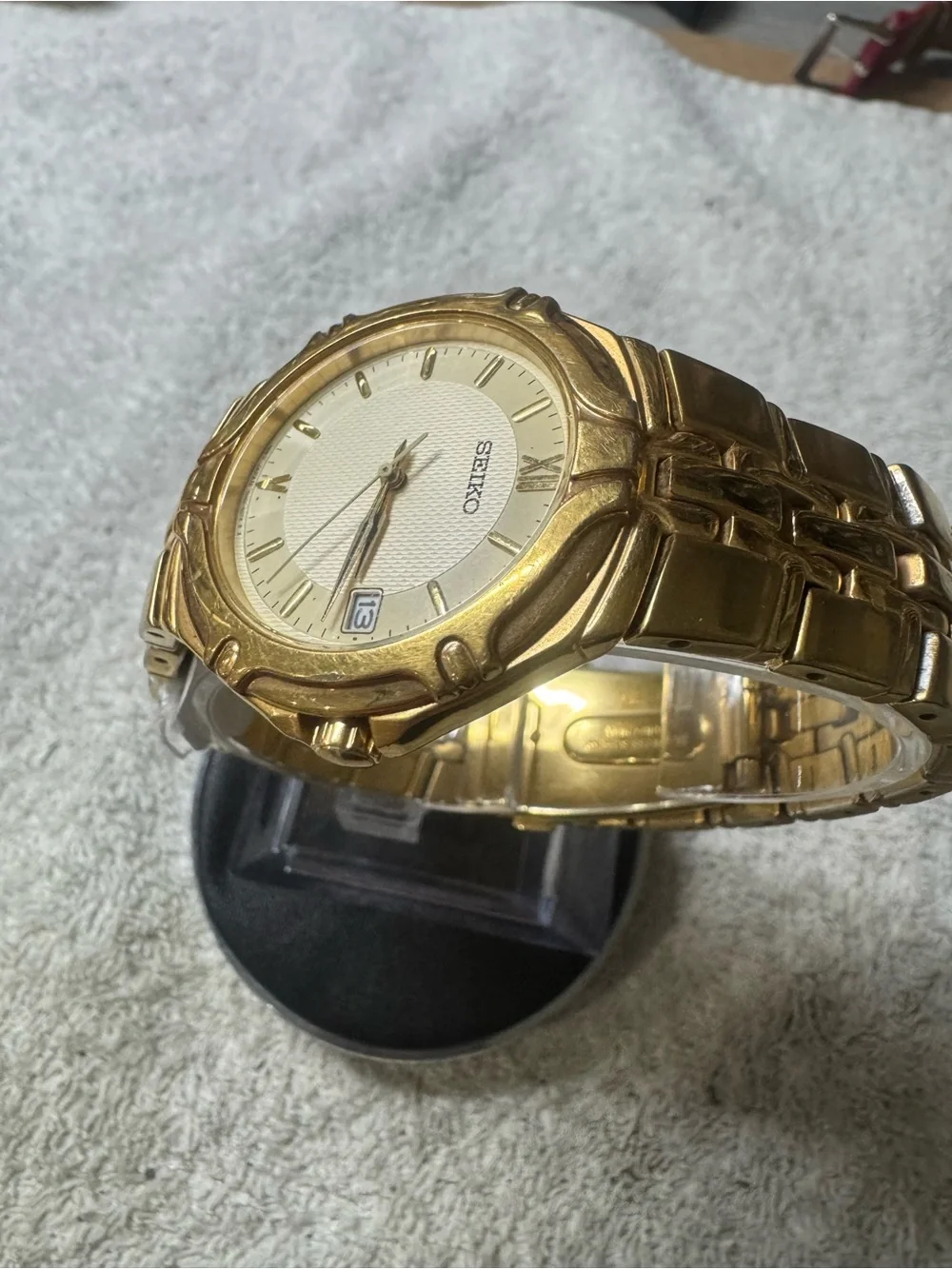 Seiko Gold Tone Analog Watch with Date